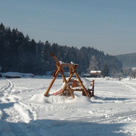 Valassky Dvur Velke Karlovice Ngoại thất bức ảnh