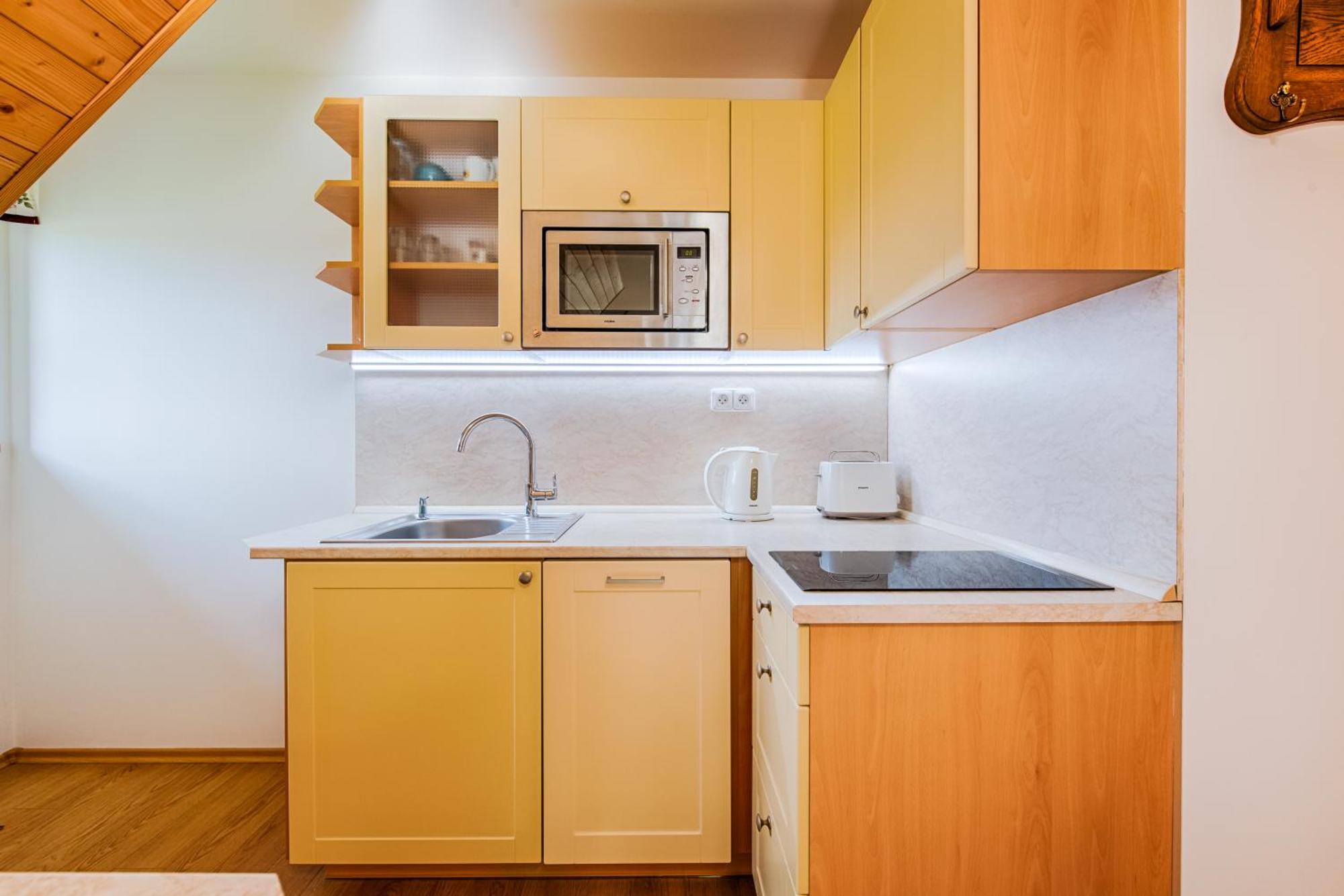 Valassky Dvur Velke Karlovice Ngoại thất bức ảnh