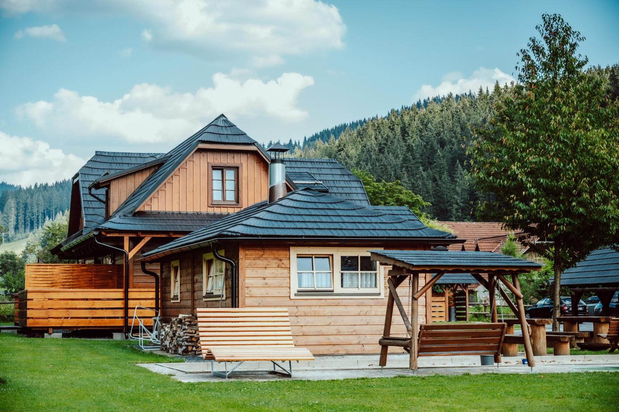 Valassky Dvur Velke Karlovice Ngoại thất bức ảnh