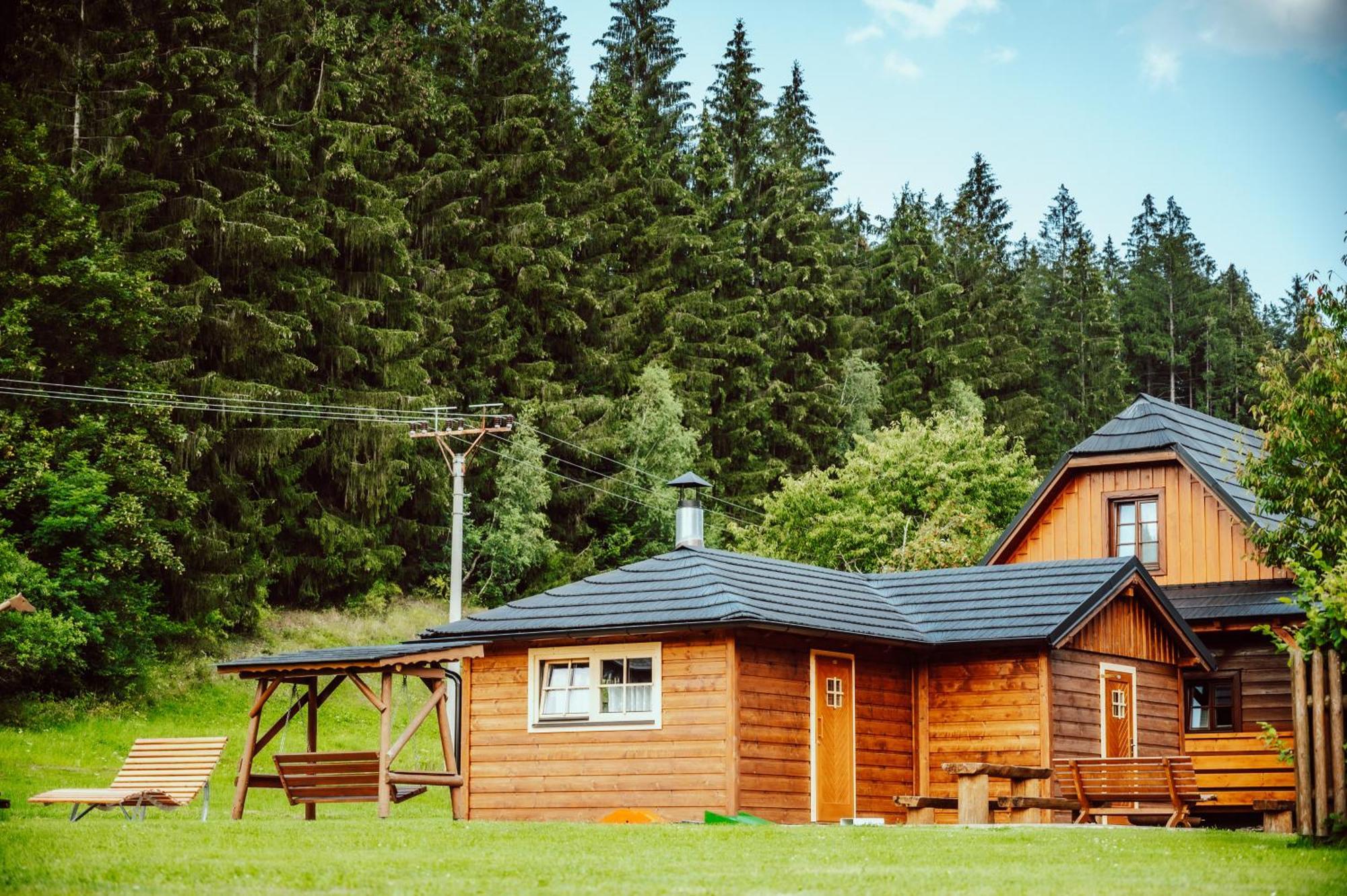 Valassky Dvur Velke Karlovice Ngoại thất bức ảnh